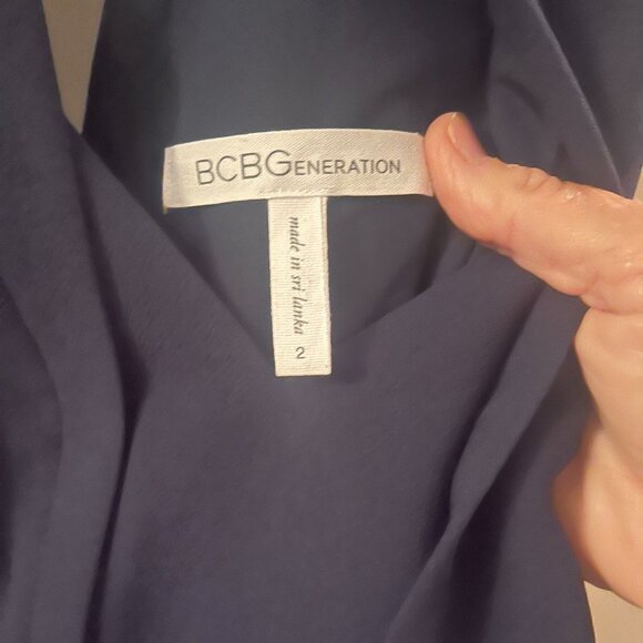 BCBGeneration Navy & Black Dress Size 2 - Picture 2 of 3